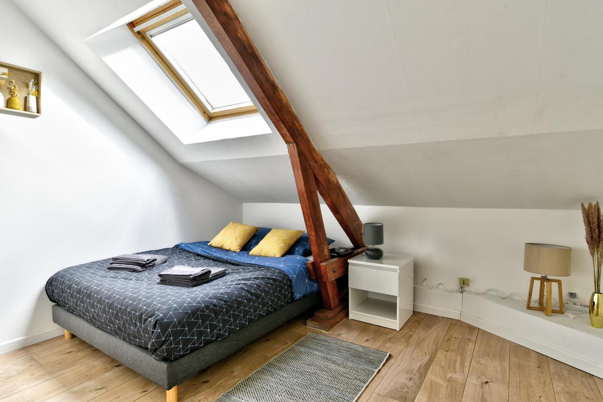 3 Ch Centre Proche Gare Wifi Ile Millocheau Apartment *